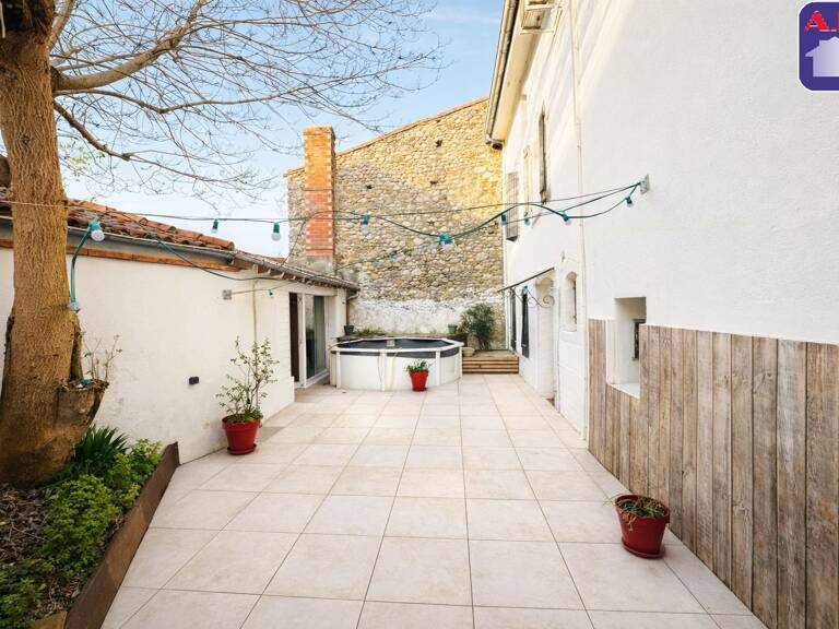 Maison 7 pièces 230 m² — photo 1