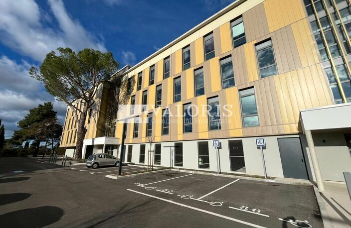 BUREAUX à LOUER — photo 2