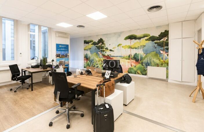 BUREAUX  à LOUER — photo 5