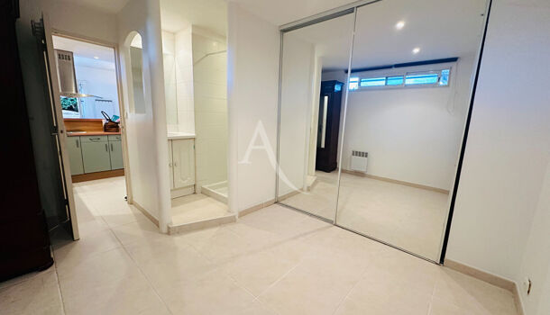 Appartement 2 pièces  à vendre Carqueiranne 83320