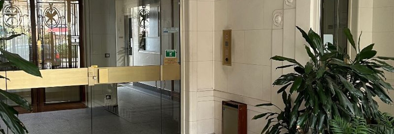 Appartement 1 Pièce 31 m² à louer à Paris 11 (75011)