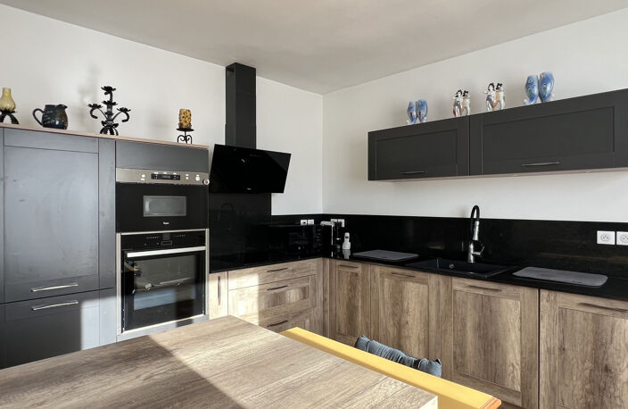Maison de plain-pied rénovée sur terrain de 1 000 m2 — photo 3