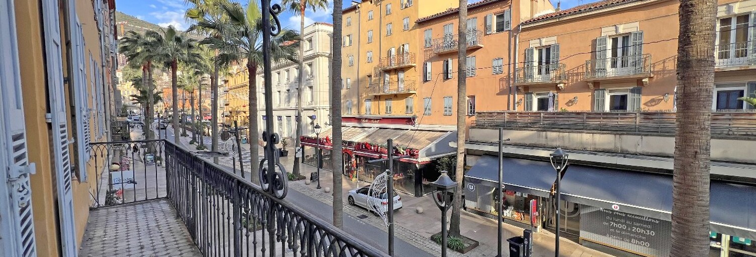 Bureau 3 Pièces 123 m² à vendre à Grasse (06130)