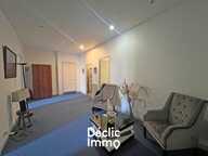 BUREAUX AVEC COUR ET BALCON - BOULEVARD DU JEU DE BALLON - GRASSE  — photo 2