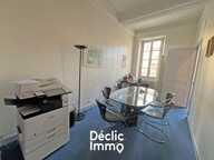BUREAUX AVEC COUR ET BALCON - BOULEVARD DU JEU DE BALLON - GRASSE  — photo 4