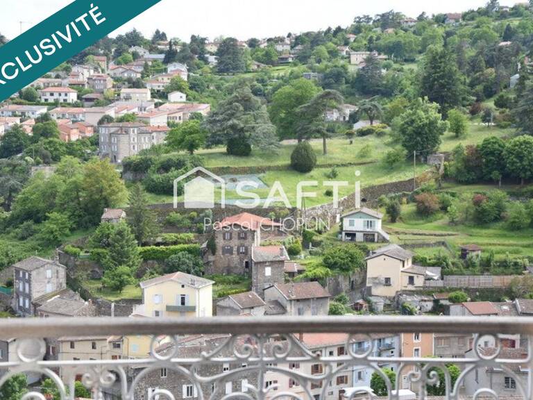 Appartement traversant avec cachet à proximité de toutes les commodités. — photo 1