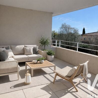 Appartement 3 pièces 231000 €