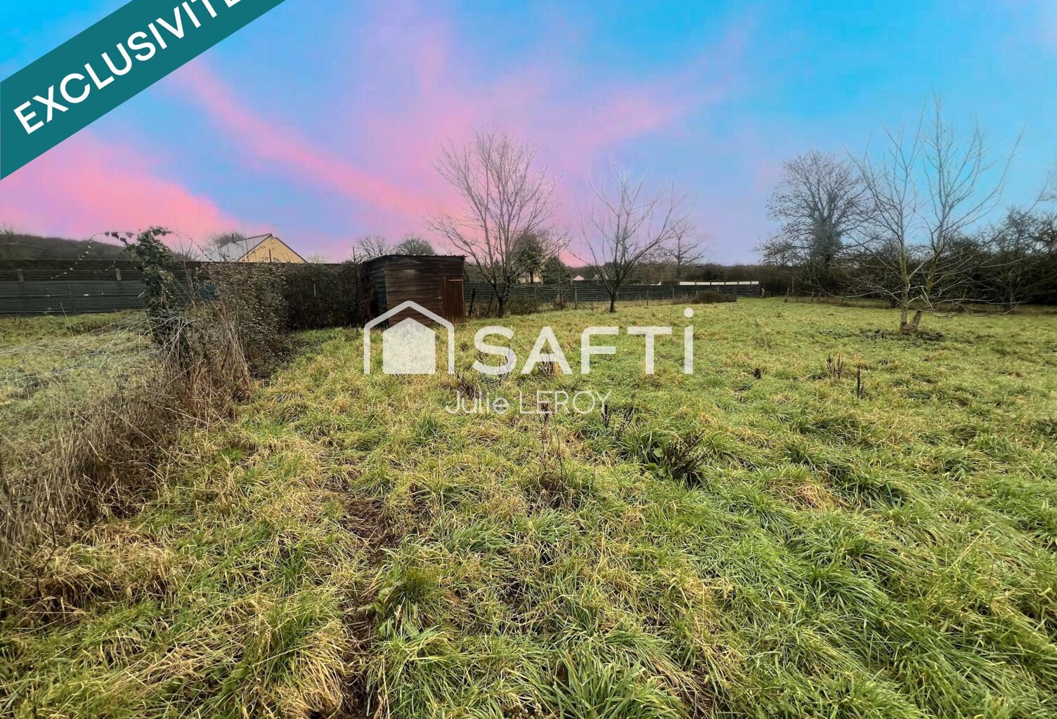 Grand terrain constructible de 2012m², situé à SAINT-DENIS-D'ORQUES — photo 1