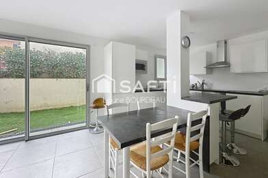 Appartement 3 pièces 1235 €