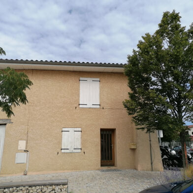 Appartement 2 pièces 637 €