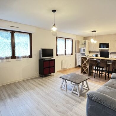 Appartement 3 pièces 140448 €