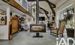 Maison 12 Pièces 300 m² à vendre à Vézins-de-Lévézou (12780)