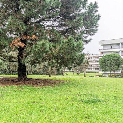 Appartement 4 pièces 263000 €