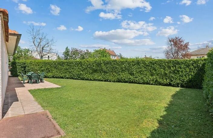 Vente maison 4 pièces 92 m² Meyzieu (69330) — photo 3