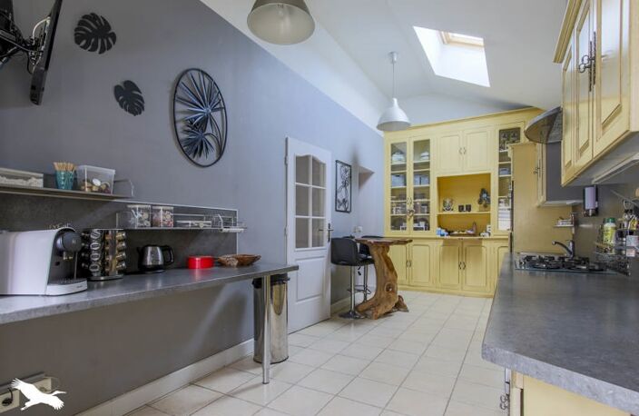 Maison en pierre de 7 pièces principales — photo 5