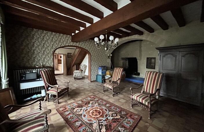 Maison en pierre de 5 pièces principales — photo 2