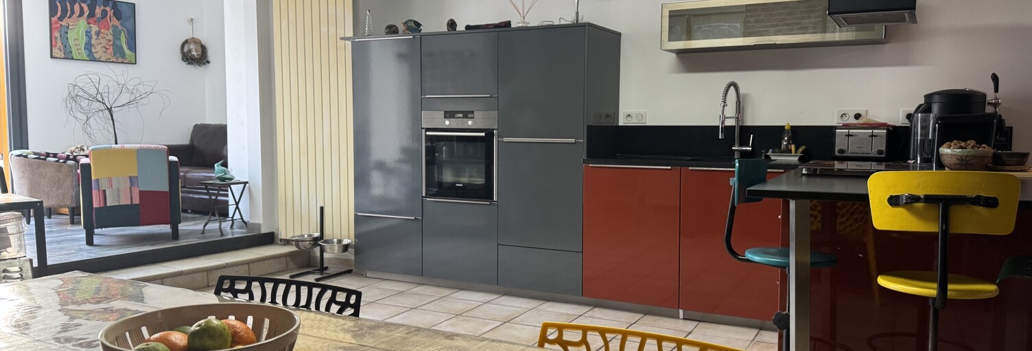 Maison 7 Pièces 191 m² à vendre à Lanvollon (22290)