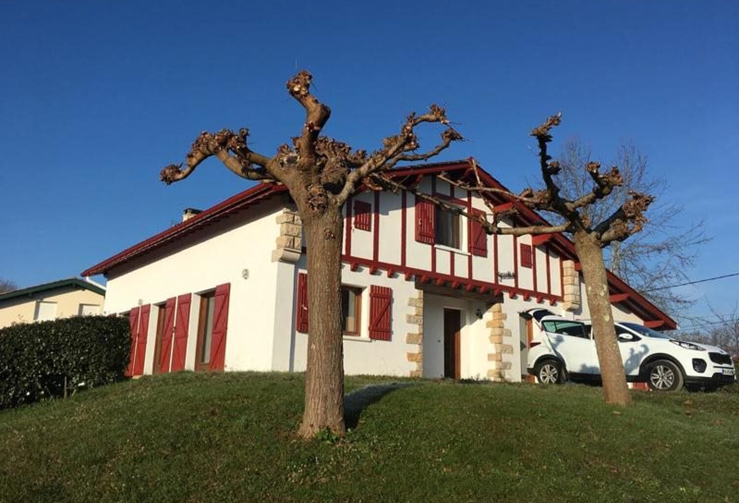 Basque de 7 pièces principales — photo 1