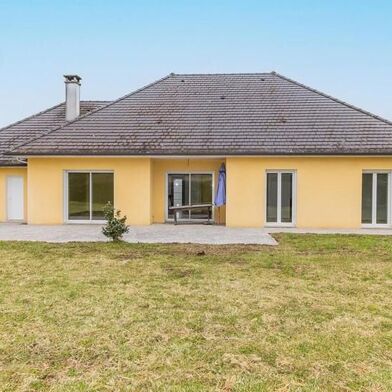 Maison 5 pièces 314160 €