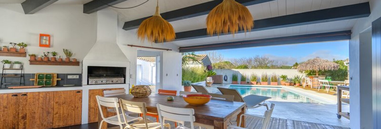 Maison 9 Pièces 230 m² à vendre à Rivedoux-Plage (17940)