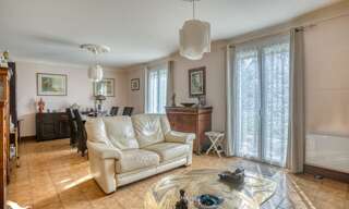 Maison 6 Pièces 145 m² à vendre à Saint-Pierre-d'Eyraud (24130)