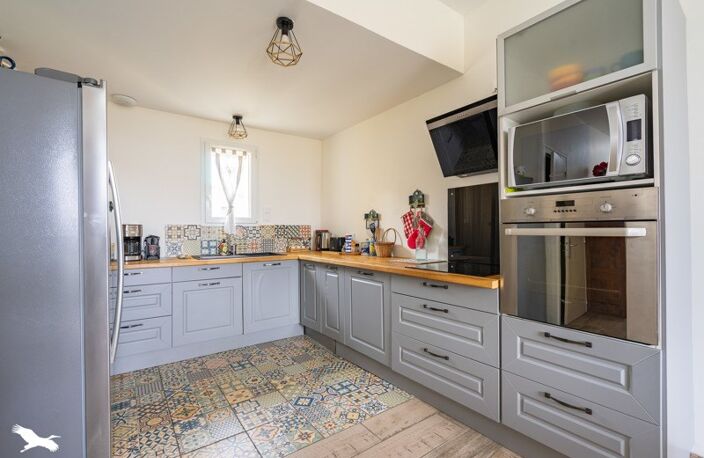 Vente appartement 4 pièces 101 m² Meschers-sur-Gironde (17132) — photo 2