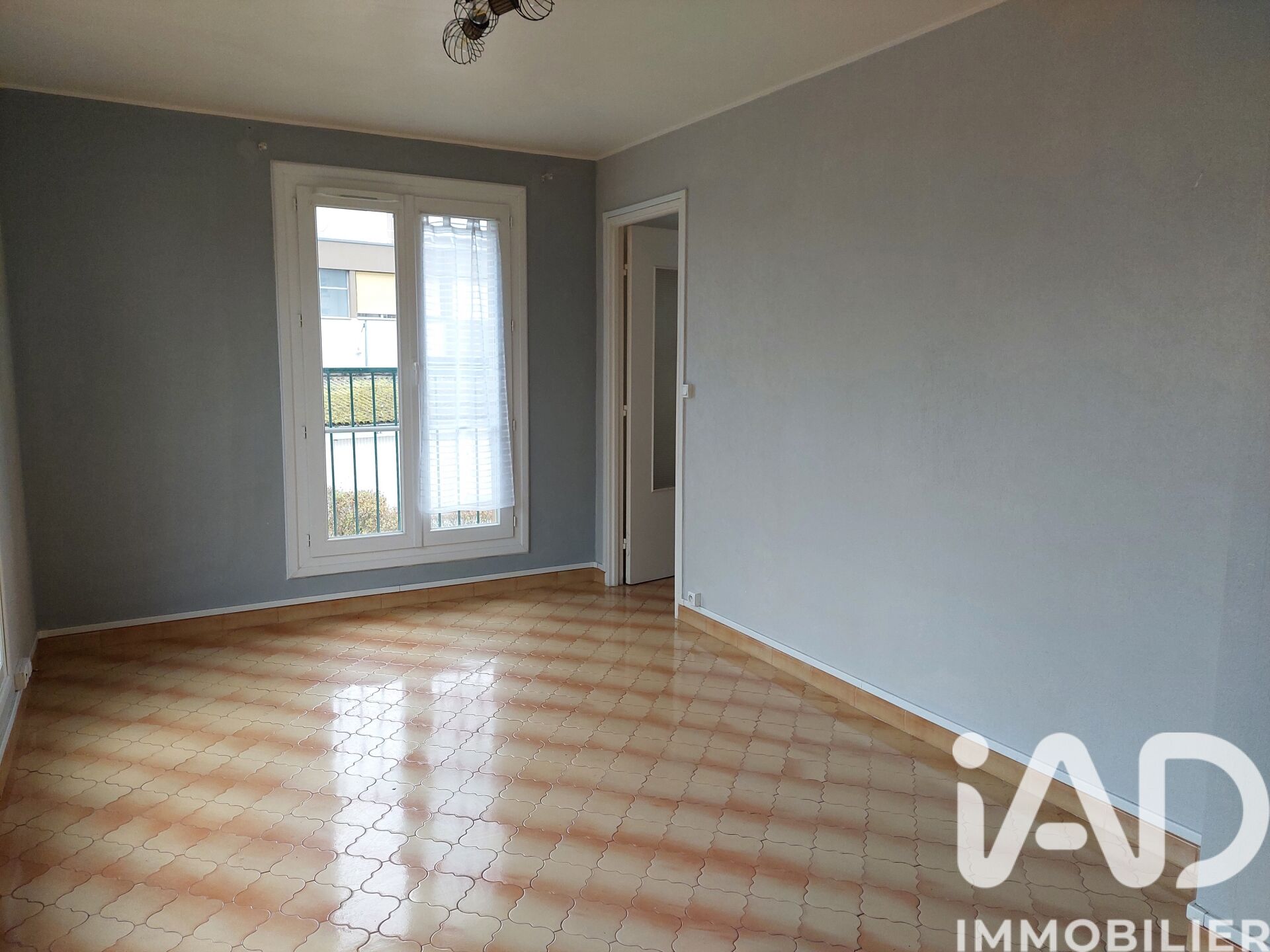 Vente Appartement 2 pièces - Photo 3