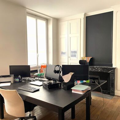 Appartement 4 pièces 180000 €