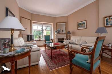 Maison 8 pièces 530250 €