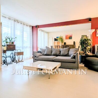 Appartement 4 pièces 270000 €