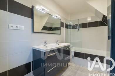 Appartement 4 pièces 210000 €