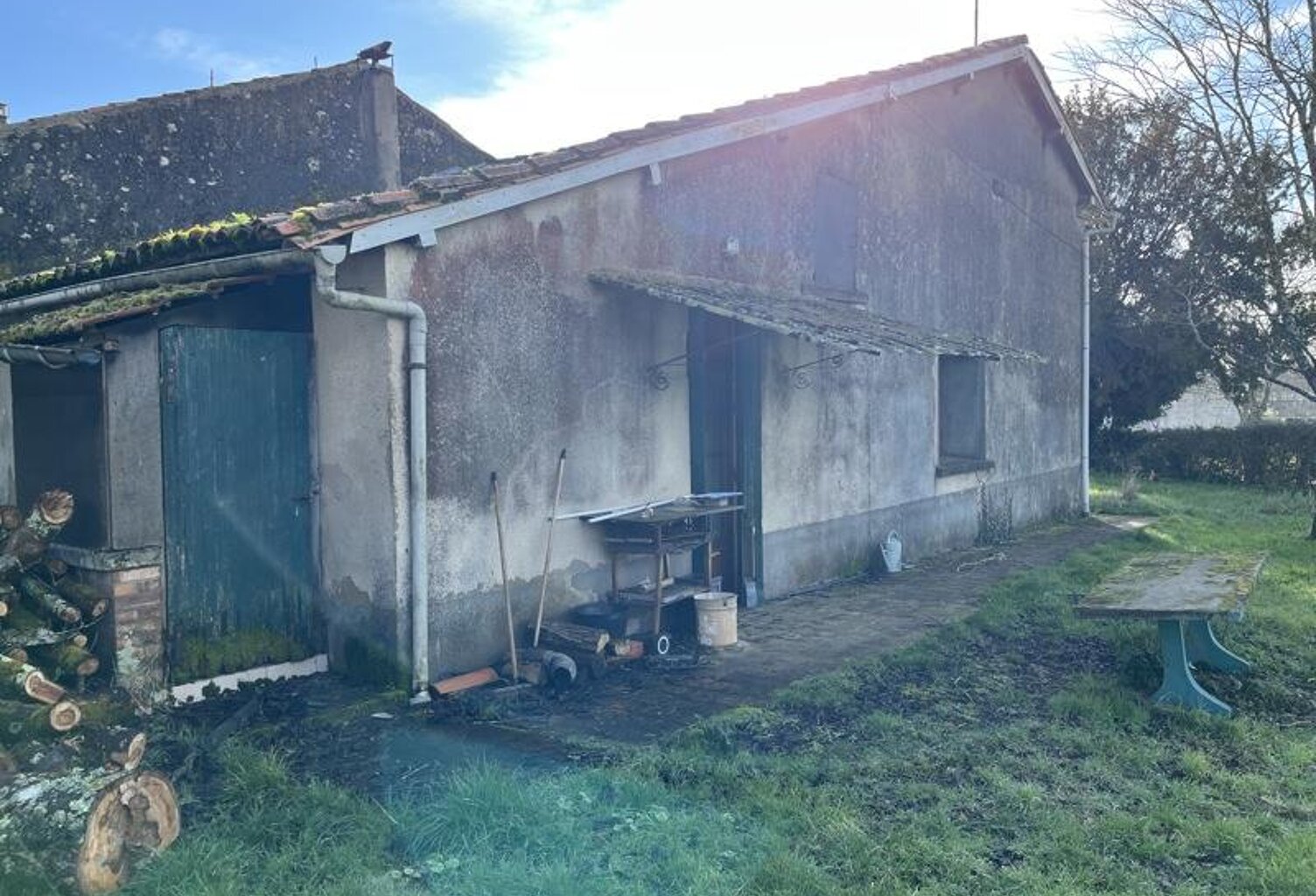 Vente maison 3 pièces 88 m² Chartuzac (17130) — photo 1