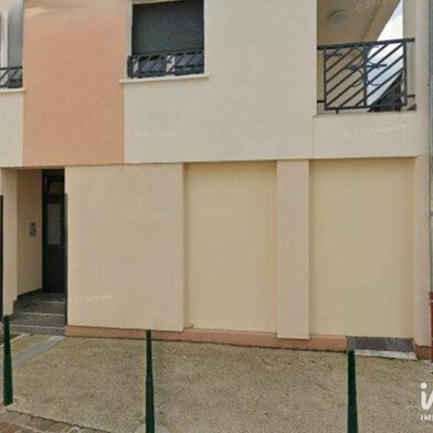 Commerce  397100 €