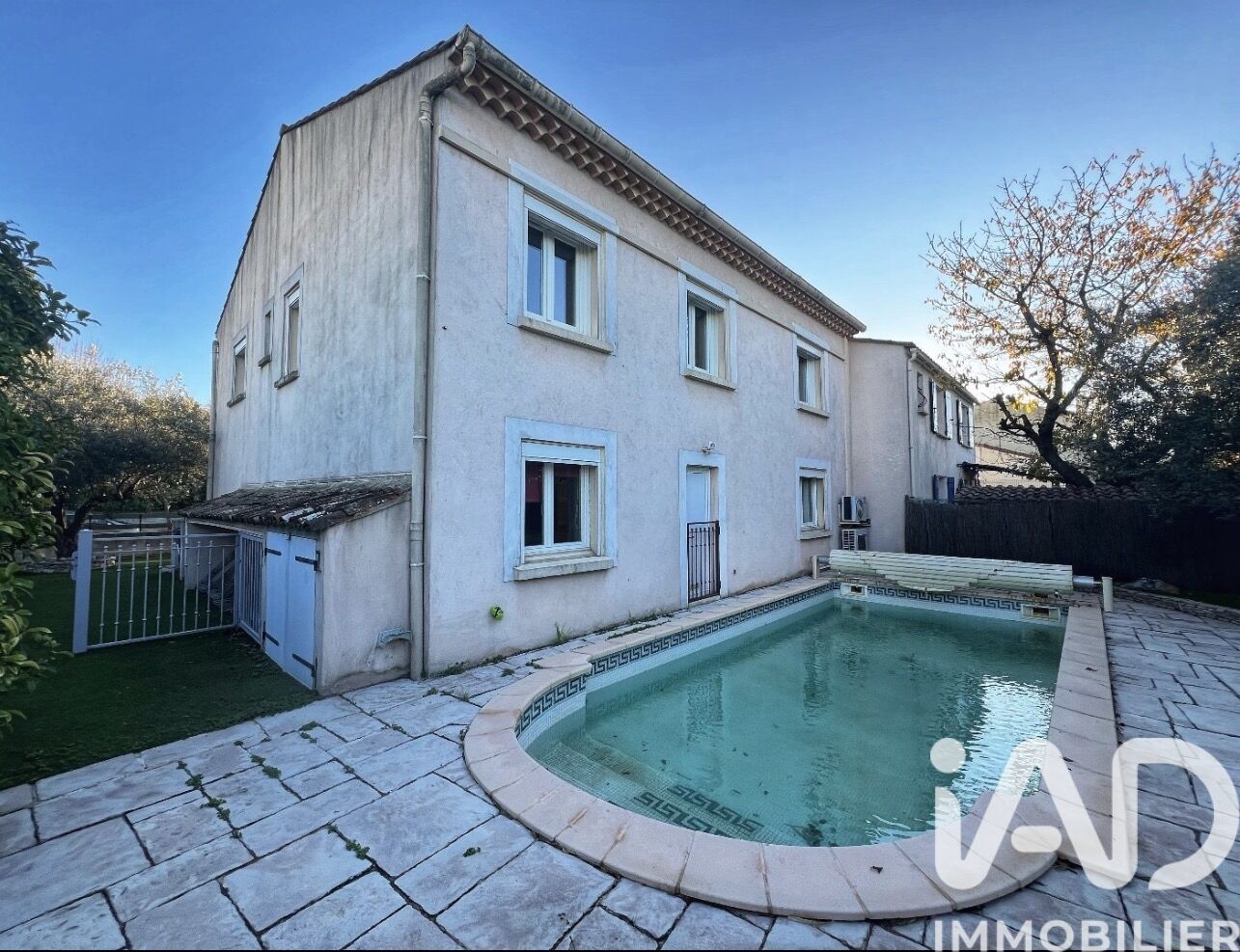 Boujan-Sur-Libron - 157m² - 6p. - 5ch.