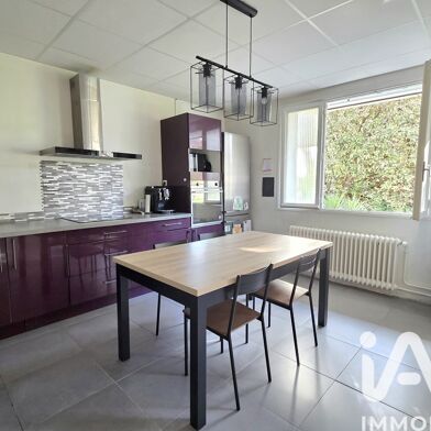 Appartement 3 pièces 235000 €