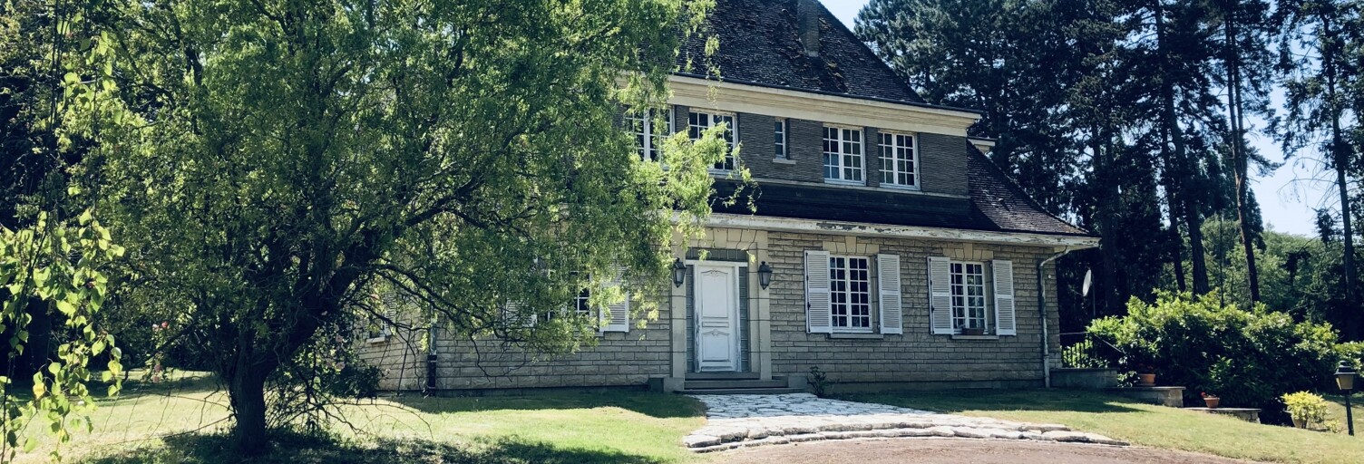 Maison 8 Pièces 235 m² à vendre à Cuts (60400)