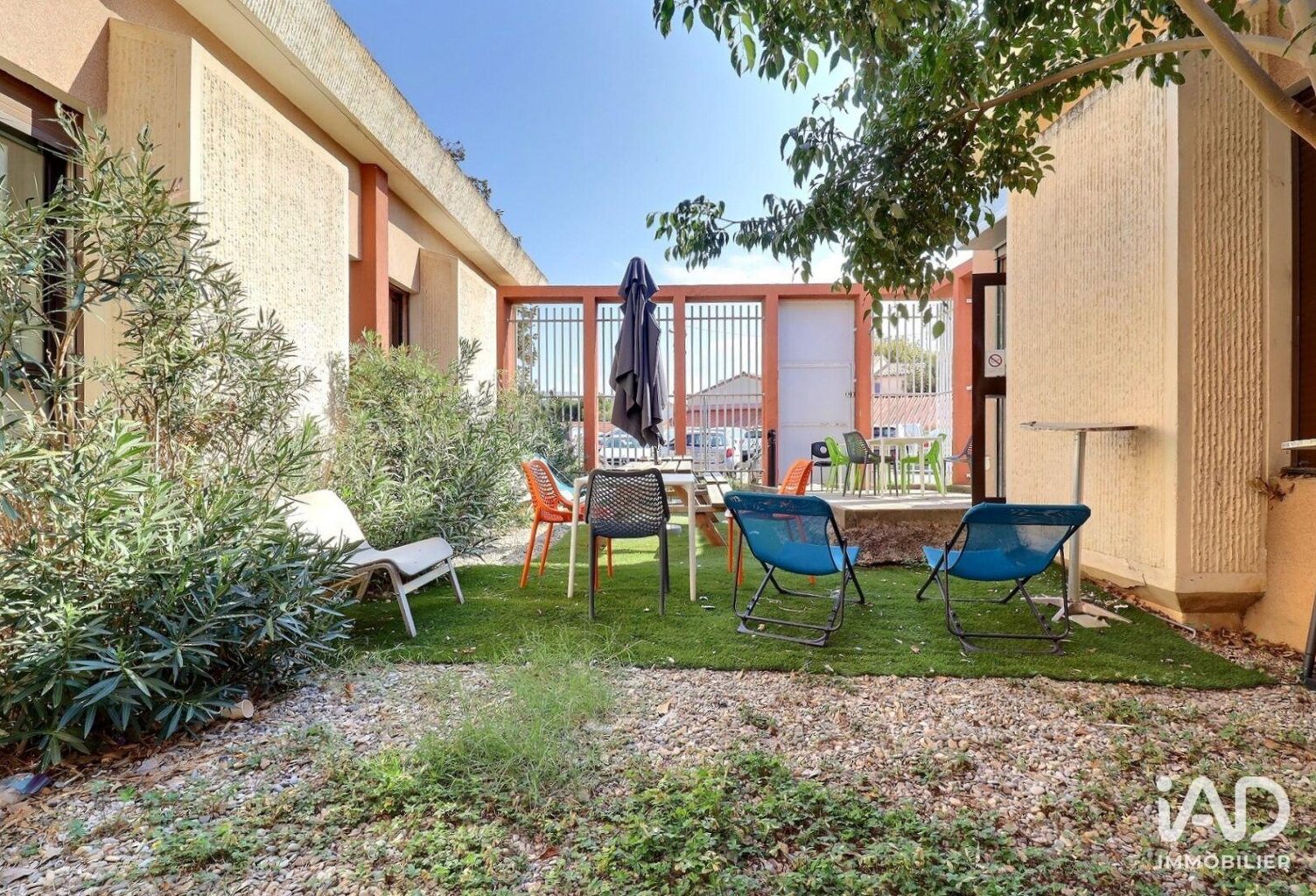 Vente Bureaux 998 m&sup2; — photo 1