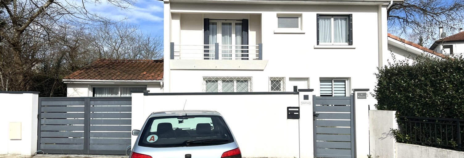 Maison 8 Pièces 165 m² à vendre à Saint-Pierre-du-Mont (40280)