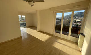 Appartement 5 Pièces 87 m² à vendre à Toulon (83000)