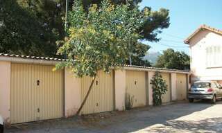 Garage  10 m² à louer à Toulon (83200)