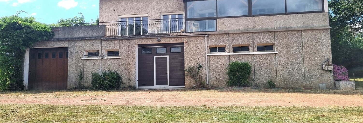 Maison 10 Pièces 200 m² à vendre à Anse (69480)