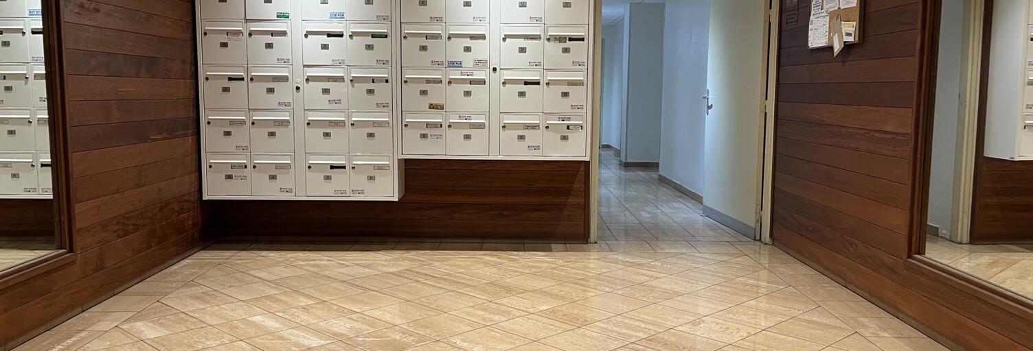 Appartement 1 Pièce 33 m² à louer à Saint-Denis (97400)