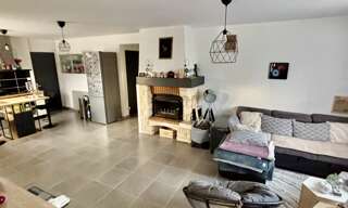 Maison 4 Pièces 102 m² à vendre à Saint-Quentin-de-Baron (33750)