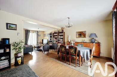 Maison 10 pièces 469000 €