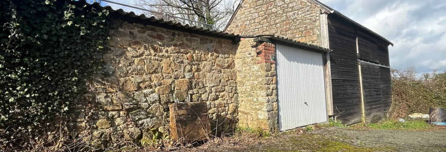 Garage  60 m² à vendre à Avranches (50300)