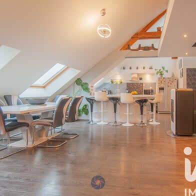 Appartement 4 pièces 210000 €