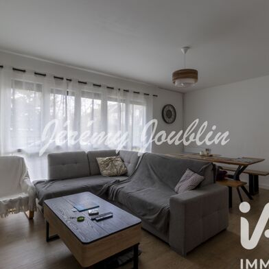 Appartement 4 pièces 210000 €