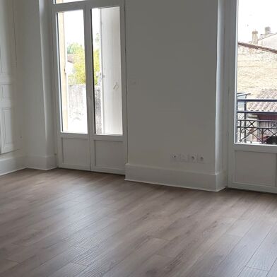 Immeuble  365000 €