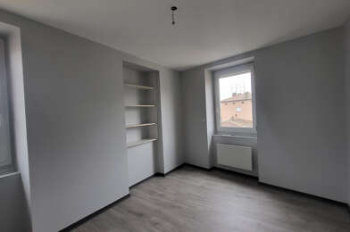 Appartement 3 pièces 790 €
