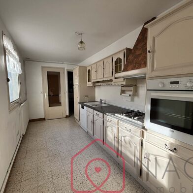 Maison 7 pièces 148000 €